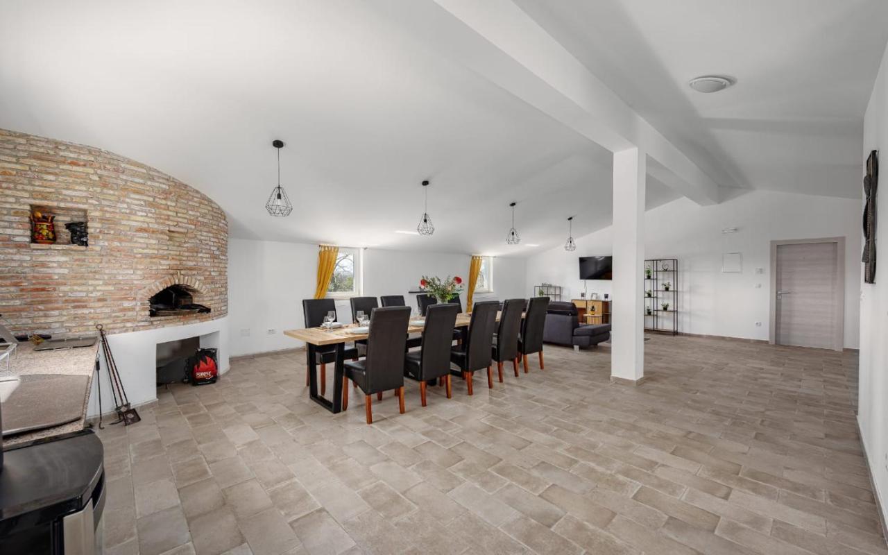 Apartments Valeria Divšići المظهر الخارجي الصورة