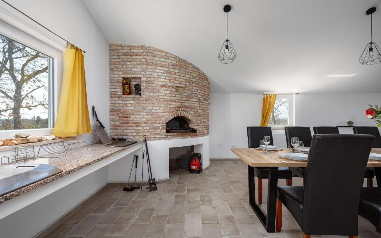 Apartments Valeria Divšići المظهر الخارجي الصورة