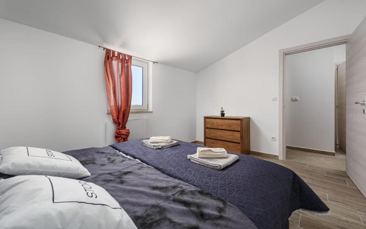 Apartments Valeria Divšići المظهر الخارجي الصورة