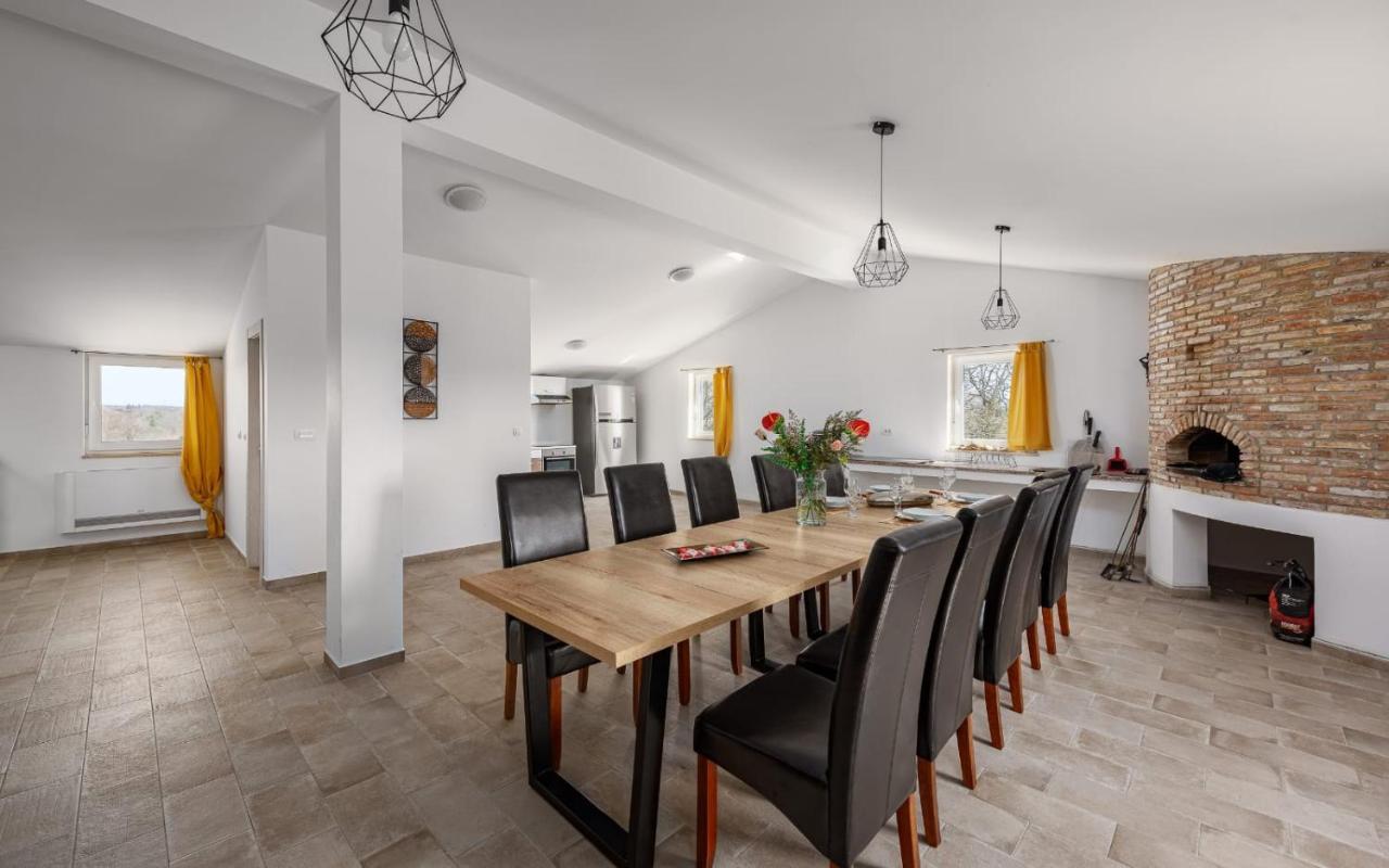 Apartments Valeria Divšići المظهر الخارجي الصورة