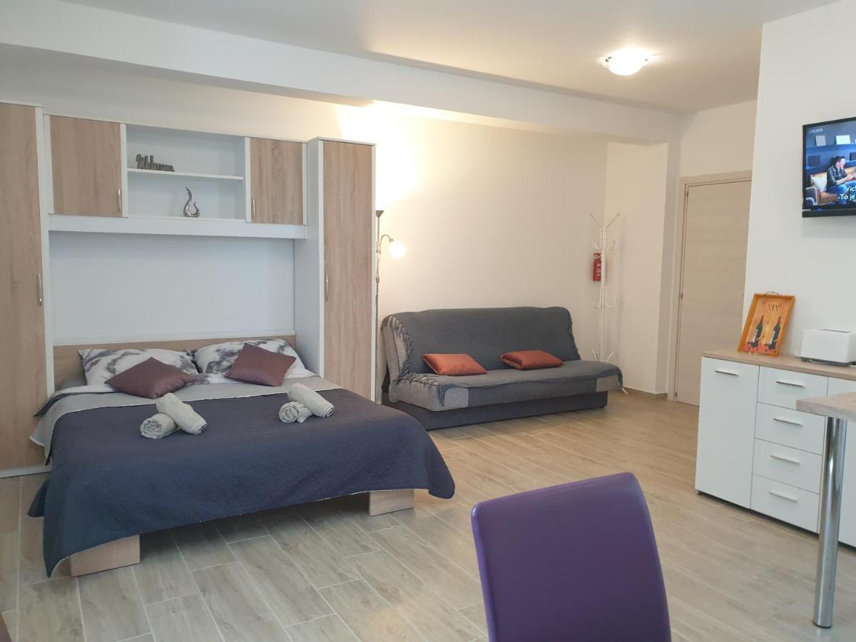 Apartments Valeria Divšići المظهر الخارجي الصورة