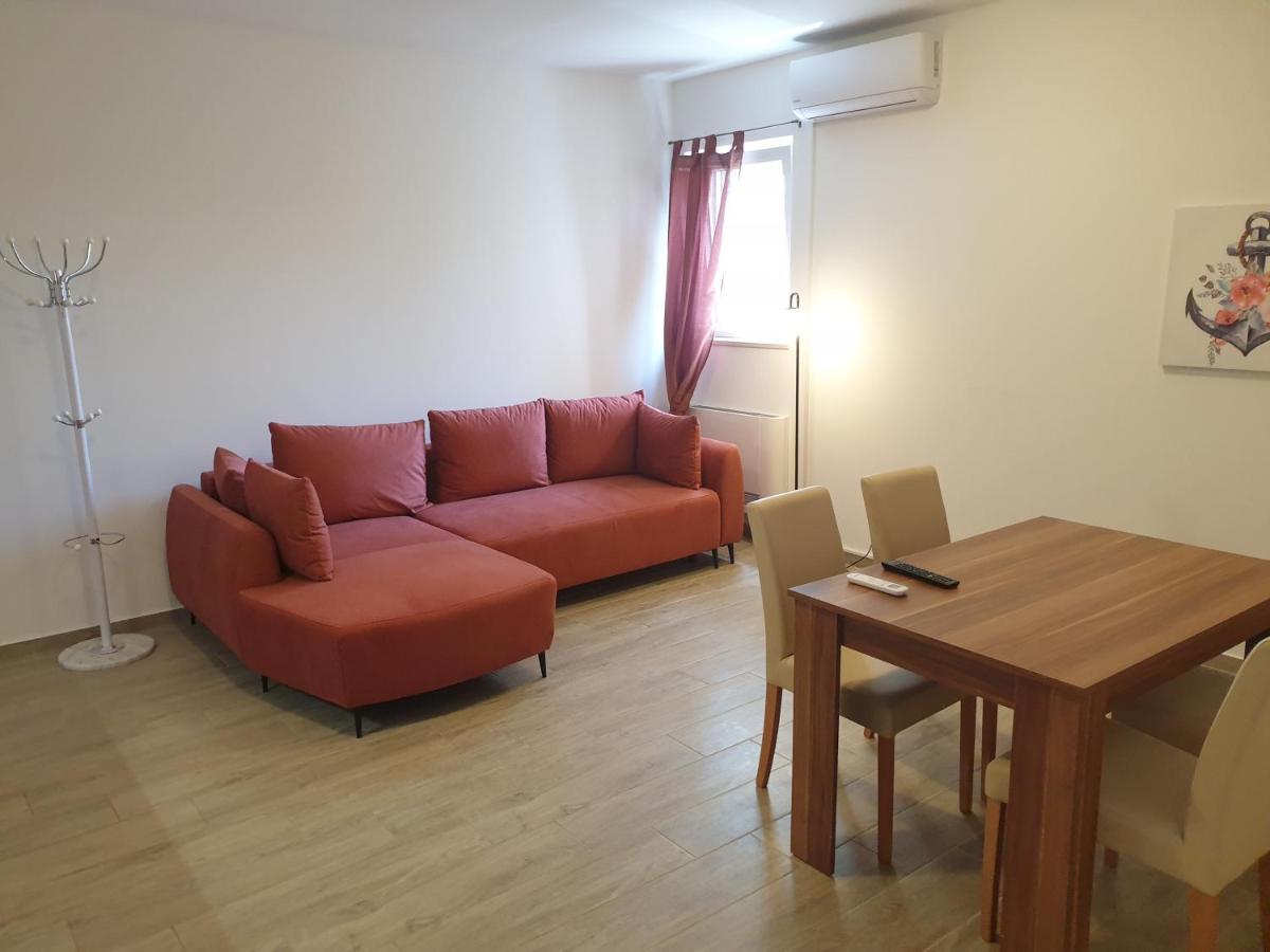 Apartments Valeria Divšići المظهر الخارجي الصورة
