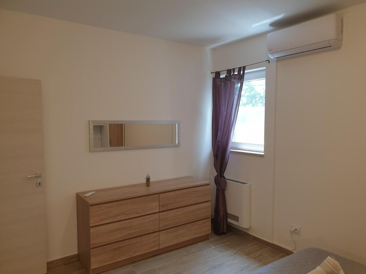 Apartments Valeria Divšići المظهر الخارجي الصورة